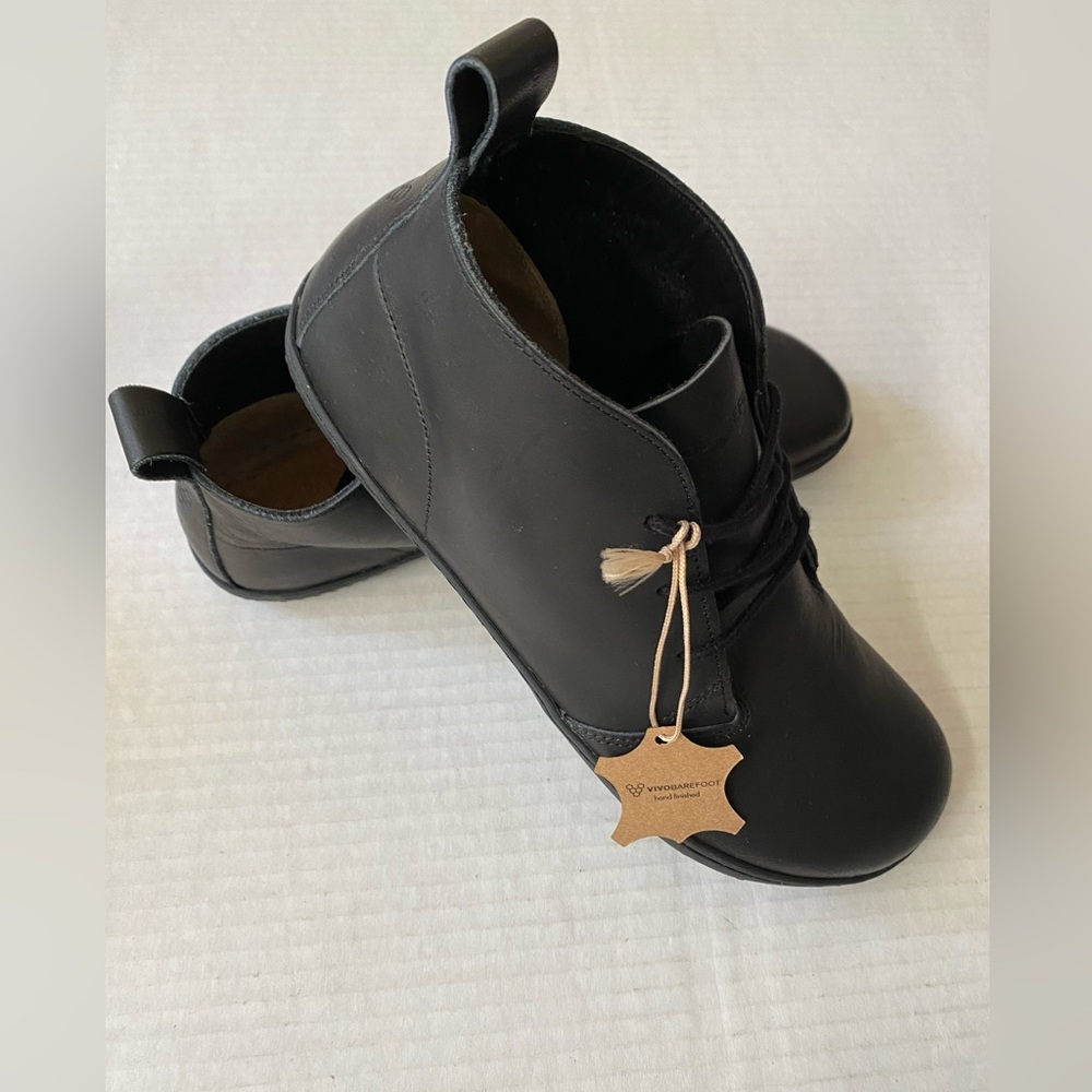 NWT VivoBarefoot Gobi lII Sz 41 (10) - Picture 1 of 16
